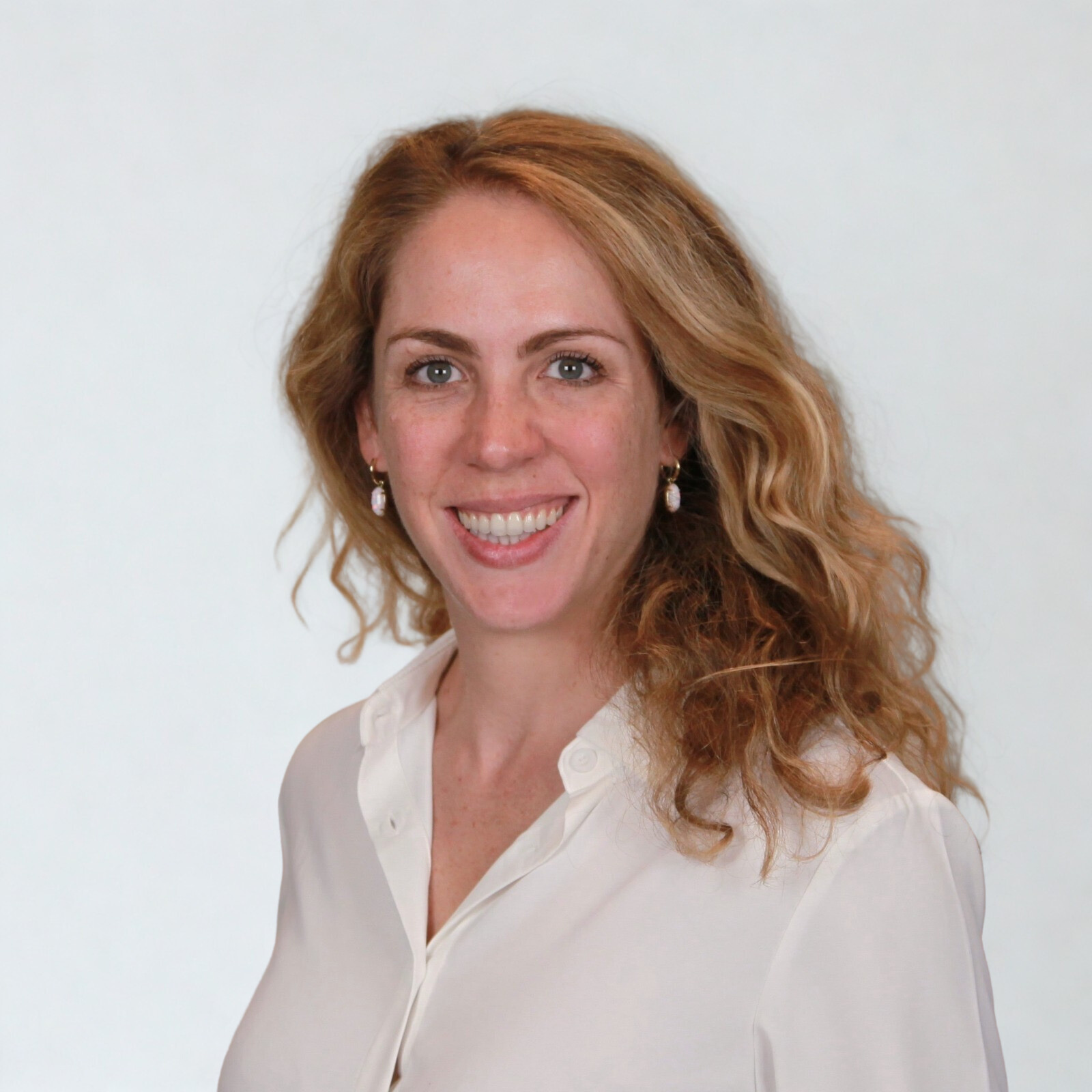 Susanna Carlini, Senior Cross-Border Advisor at MaiKCóir